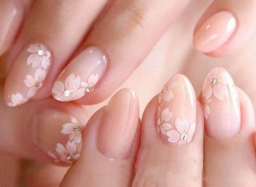 Pastel pink cherry blossom flower nails - nail art, nail artist flower nail design